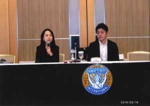 例会にて活動報告する3Keys森山氏